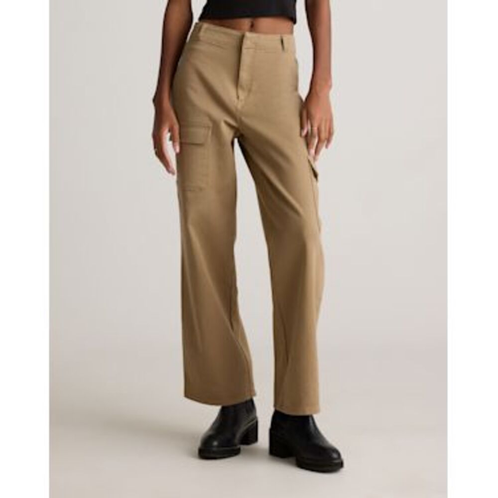 New without tags Quince Tan Cargo Pants